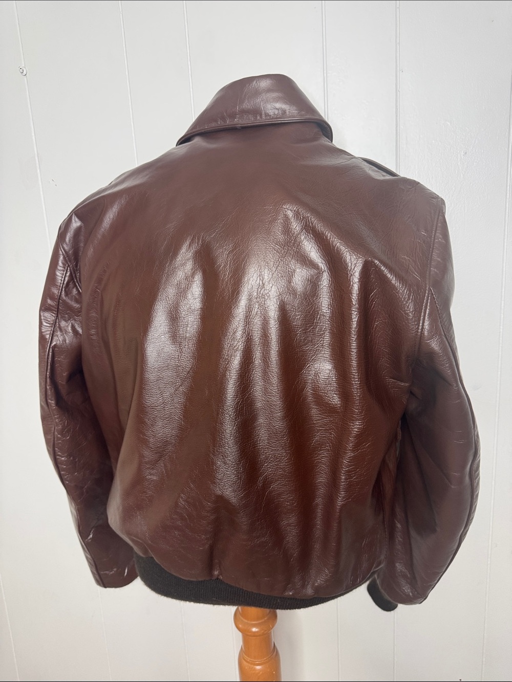 Flight apparel industries men’s vintage brown coat size 44 approx L - Picture 3 of 4